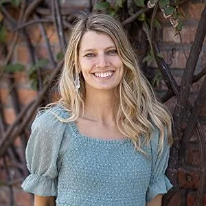 Alisha Roth